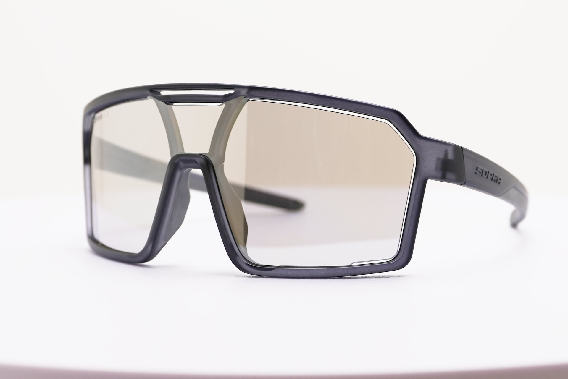 001 Sunglasses - Graphite